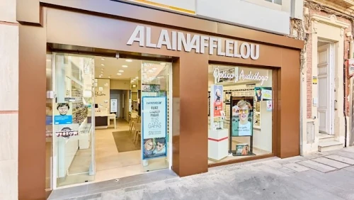 Alain Afflelou Audiólogo Almería Guía del Audífono
