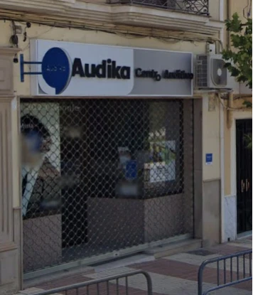 Aud�fonos en JA�N, Audika Bail�n