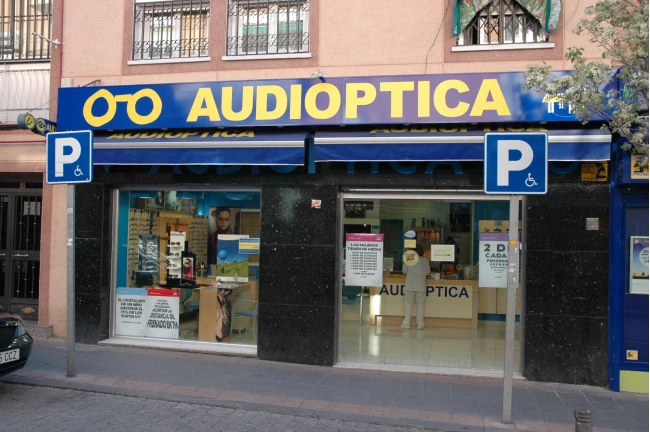 Audífonos en MADRID, Audioptica (Pedro Laborde) Audífonos en MADRID, Audioptica (Pedro Laborde)