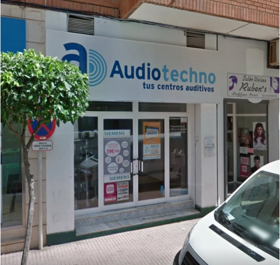 Aud�fonos en ALICANTE, Audiotechno Aud�fonos Denia