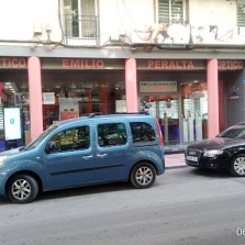 Audífonos en ALICANTE, Centro Óptico Peralta Audífonos en ALICANTE, Centro Óptico Peralta