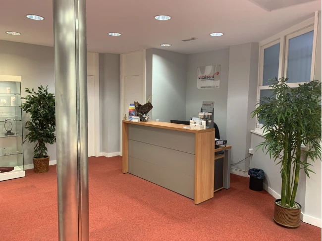 Aud�fonos en BIZKAIA, Cl�nica Audiol�gica Gran v�a