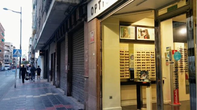 Aud�fonos en ALICANTE, Cristal �ptica