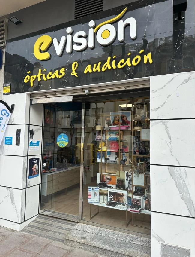 Aud�fonos en MALAGA, Evisi�n �pticas y audici�n Rinc�n de la Victoria 