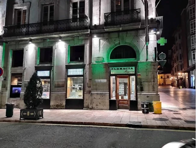 Audífonos en ASTURIAS, Farmacia Óptica Migoya / Jovellanos, 2 Audífonos en ASTURIAS, Farmacia Óptica Migoya / Jovellanos, 2