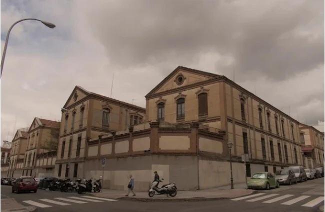 Audífonos en MADRID, Farmacia Óptica Militar Audífonos en MADRID, Farmacia Óptica Militar