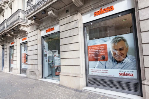 Instituto Auditivo Salesa Barcelona Guía del Audífono