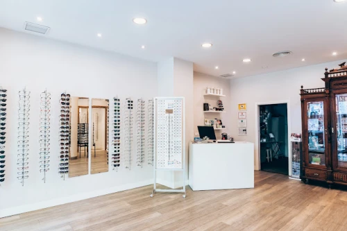 Mercedes Tera Zabala Guía del Audífono