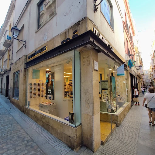 Audífonos en CADIZ, Multiópticas Cádiz Audífonos en CADIZ, Multiópticas Cádiz