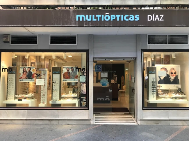 Aud�fonos en CADIZ, Multi�pticas D�az