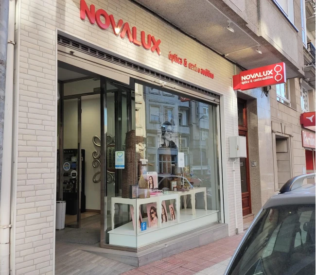 Audífonos en LUGO, Novalux Óptica y Centro Auditivo Audífonos en LUGO, Novalux Óptica y Centro Auditivo