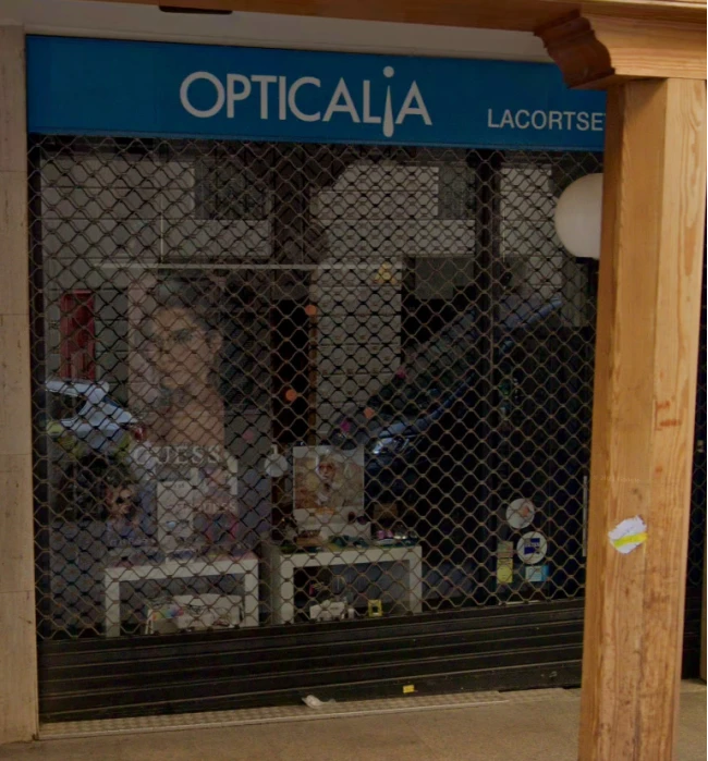 Aud�fonos en BARCELONA, Optica Lacortset