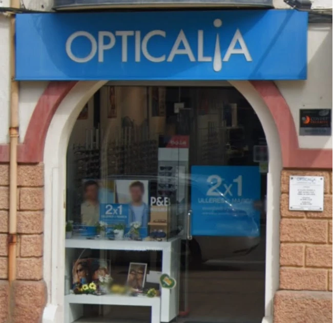 Audífonos en BARCELONA, Opticalia Centre Visió Grup Sta. Margarita Audífonos en BARCELONA, Opticalia Centre Visió Grup Sta. Margarita