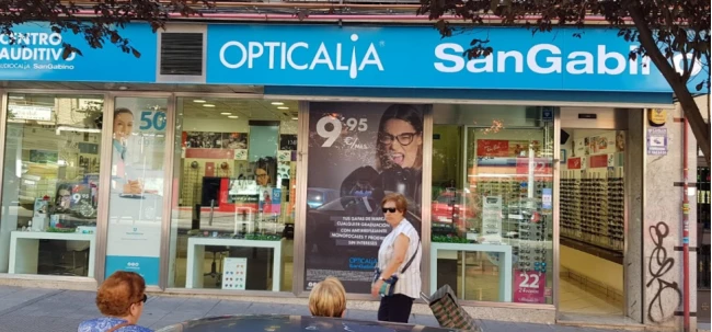 Audífonos en MADRID, Opticalia San Gabino Constitución Audífonos en MADRID, Opticalia San Gabino Constitución