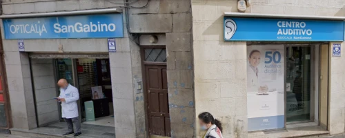 Opticalia San Gabino Puerta Cerrada Guía del Audífono