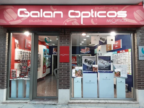 Optics Associats (Optica Galan) Guía del Audífono