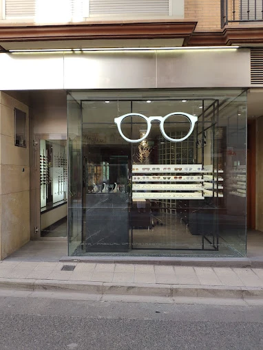 PASCUAL OPTOMETRISTA Guía del Audífono