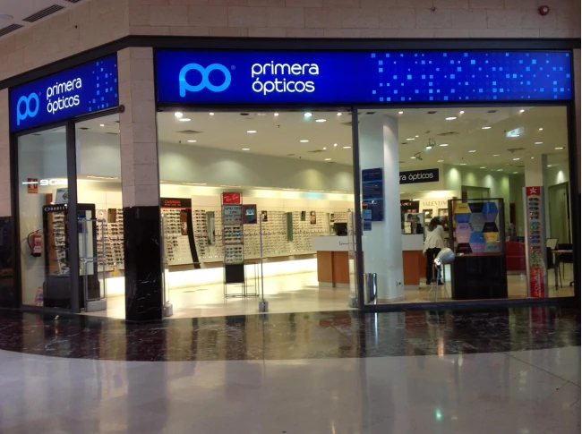 Audífonos en LA RIOJA, Primera Ópticos CC Parque Rioja Audífonos en LA RIOJA, Primera Ópticos CC Parque Rioja