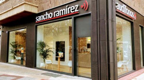 Sancho Ramírez Centro Auditívo Especializado Guía del Audífono