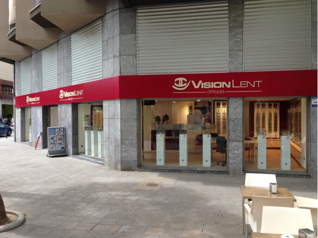 Audífonos en BARCELONA, Visión Lent Av. Constitución Audífonos en BARCELONA, Visión Lent Av. Constitución