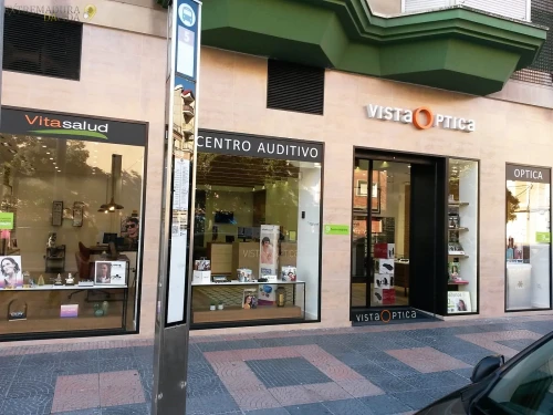 Vistaoptica Cáceres Guía del Audífono