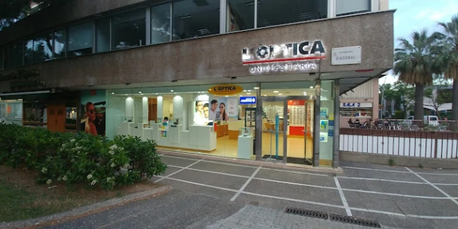 Audífonos en BARCELONA, Òptica y Audiologia Universitària Avinguda Diagonal Audífonos en BARCELONA, Òptica y Audiologia Universitària Avinguda Diagonal