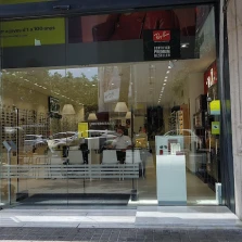 Audífonos en BARCELONA, Òptica y Audiologia Universitària Sant Pere Audífonos en BARCELONA, Òptica y Audiologia Universitària Sant Pere