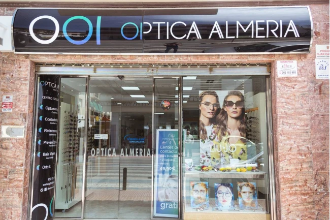 Audífonos en ALMERIA, Óptica Almería Albox Audífonos en ALMERIA, Óptica Almería Albox