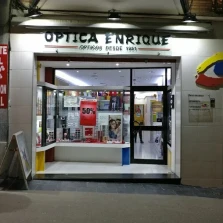 Audífonos en BARCELONA, Óptica Foto Enrique Audífonos en BARCELONA, Óptica Foto Enrique