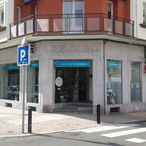 Óptica Plazaola Guía del Audífono