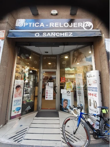 Audífonos en ALICANTE, Óptica Relojería Sánchez Audífonos en ALICANTE, Óptica Relojería Sánchez