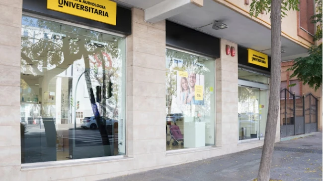 Audífonos en TARRAGONA, Óptica Y Audiología Universitaria Tarragona Audífonos en TARRAGONA, Óptica Y Audiología Universitaria Tarragona