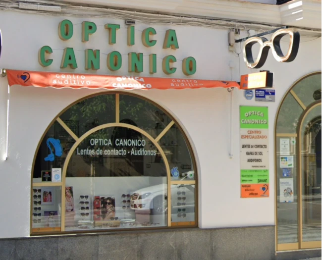 Audífonos en BADAJOZ, Óptica y Centro Auditívo Canónico Audífonos en BADAJOZ, Óptica y Centro Auditívo Canónico