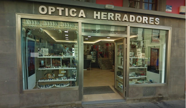 Aud�fonos en SANTA CRUZ DE TENERIFE, �ptica Herradores