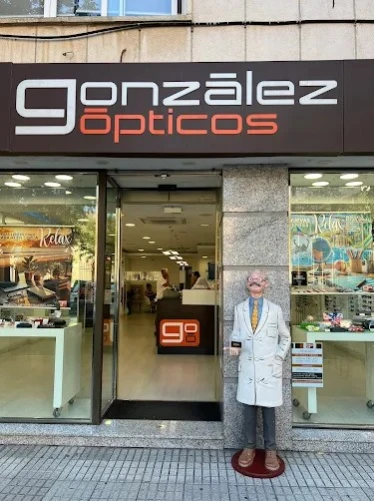 Aud�fonos en BADAJOZ, �pticas Gonz�lez